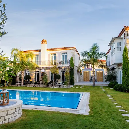 Casa Bella +12 Szálloda Alacati