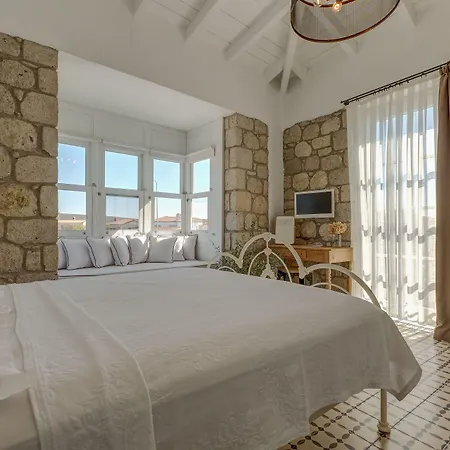 Casa Bella +12 2* Alacati