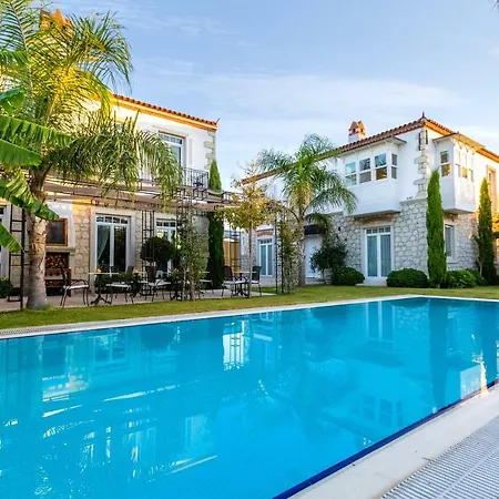 Casa Bella +12 Szálloda 2*