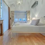 Casa Bella +12 מלון 2*