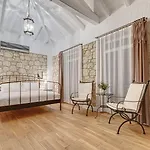 מלון Casa Bella +12