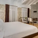 Casa Bella +12 מלון אלאקאטי