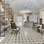 Casa Bella +12